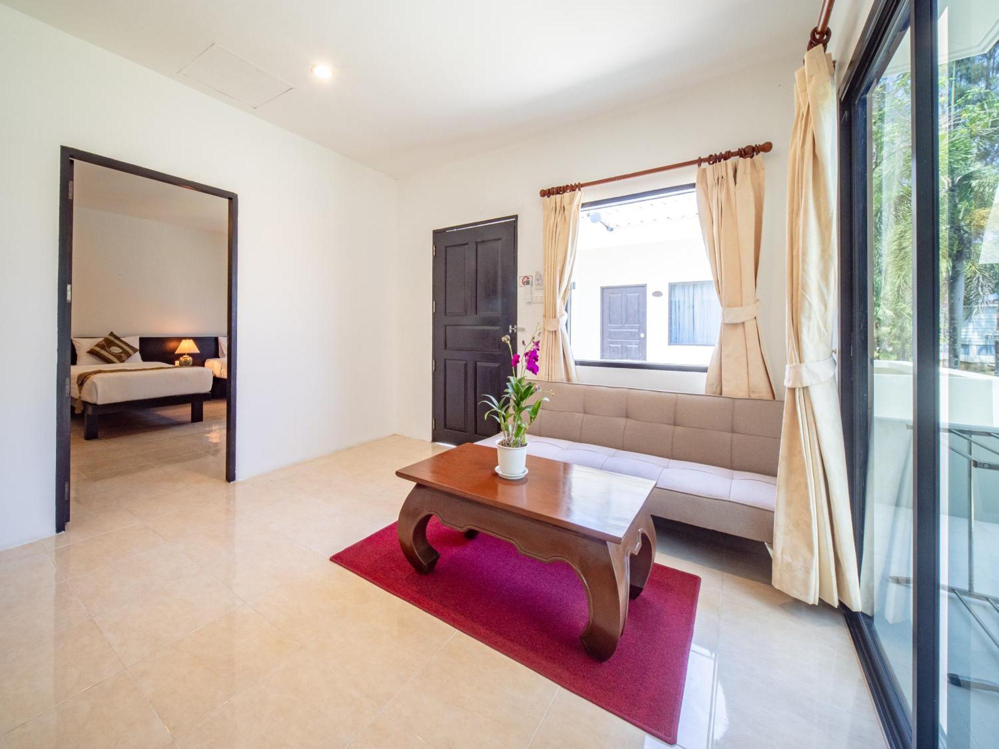 Isara Nai Yang Resort Екстериор снимка